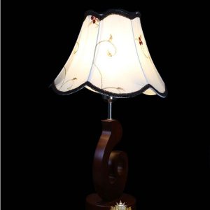 Đèn Bàn Gỗ 8023