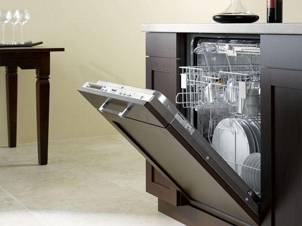 Hùng Thảo là đơn vị cung cấp máy rửa bát tại Nghệ An uy tín và chất lượng tốt nhất hiện nay