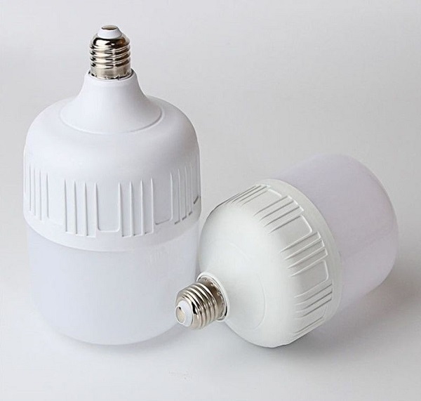 Bóng đèn LED Bulb có thể hoạt động từ 25.000 đến 50.000 giờ hoặc hơn, tuỳ vào chất lượng sản phẩm