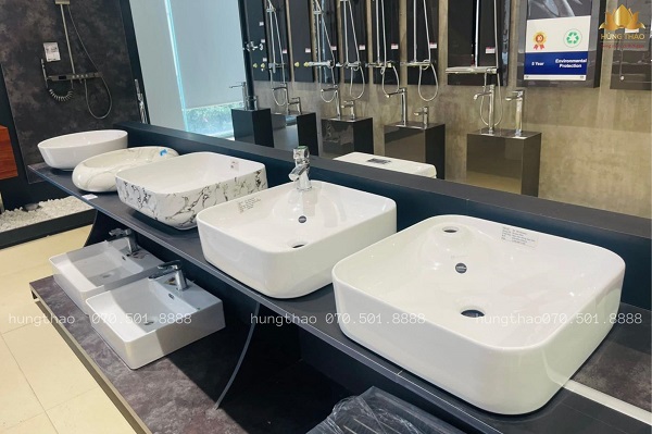 Hùng Thảo là đơn vị cung cấp combo gương và chậu rửa Inax tại Nghệ An có uy tín và chất lượng tốt nhất hiện nay