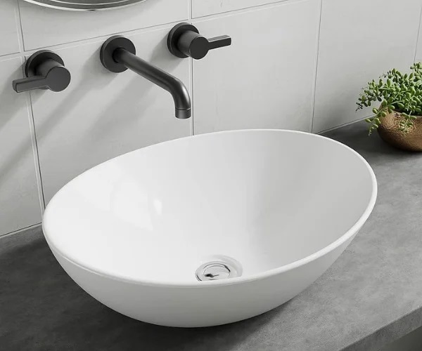 Chậu rửa mặt có thể được làm từ nhiều loại chất liệu như gốm, sứ, thép không gỉ, đồng, hay nhựa