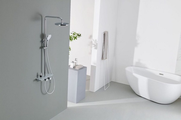 Một số vòi sen đi kèm các tính năng đặc biệt như tiết kiệm nước, điều chỉnh nhiệt độ nước, chế độ massage