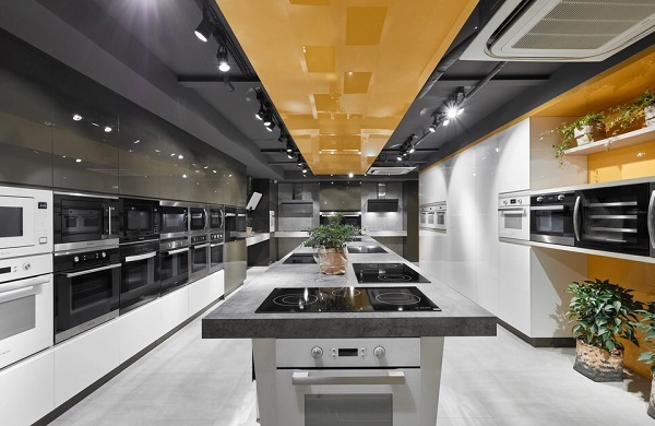 Hùng Thảo là địa chỉ đáng tin cậy chuyên phân phối thiết bị bếp tại TP Vinh chính hãng, giá cả hợp lý