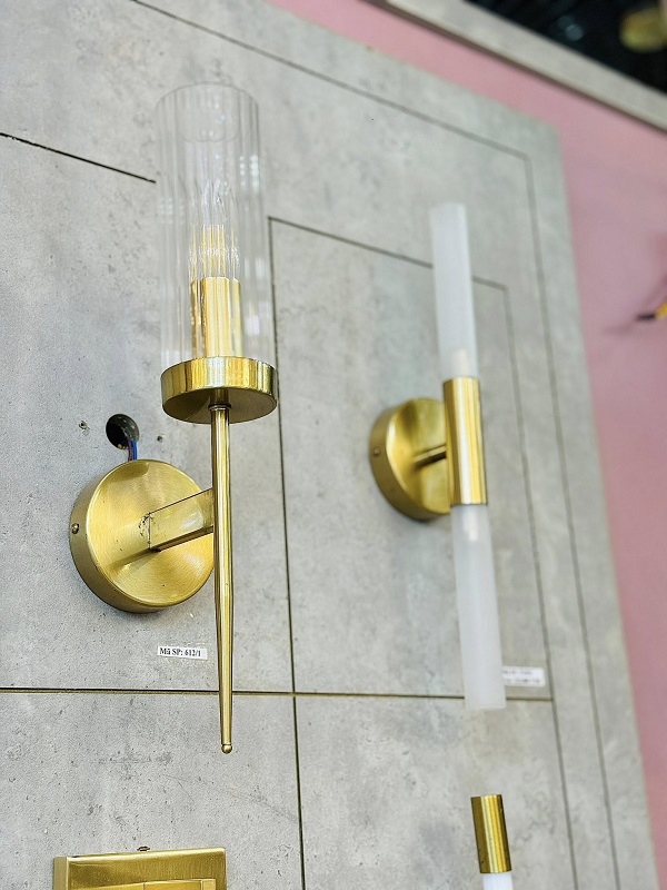 Đèn ngủ treo tường chính hãng tại Nghệ An