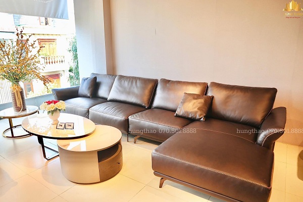 Một bộ sofa phòng khách đẹp tại Nghệ An không chỉ mang lại sự tiện nghi mà còn góp phần nâng tầm thẩm mỹ cho toàn bộ ngôi nhà